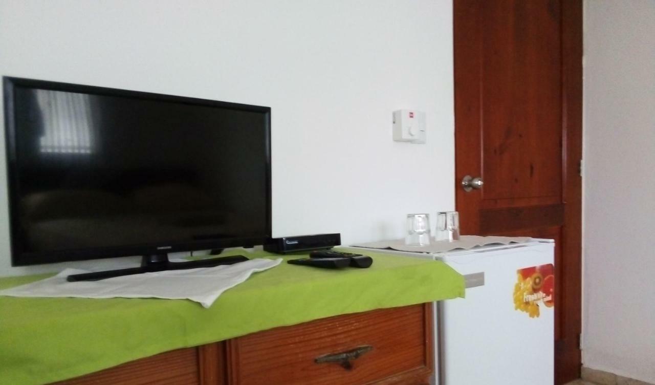 Hotel Checo Sosúa Екстериор снимка