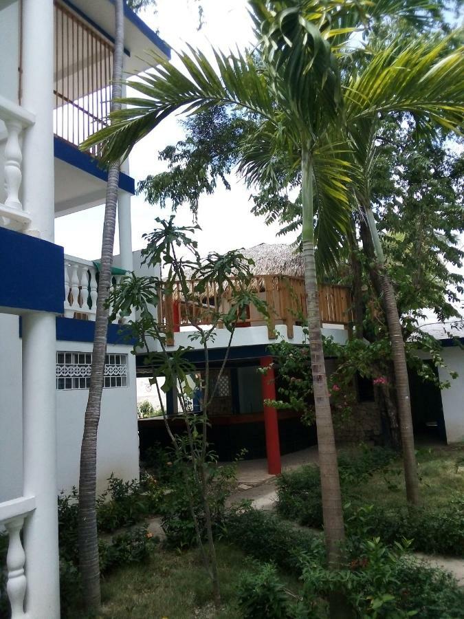 Hotel Checo Sosúa Екстериор снимка