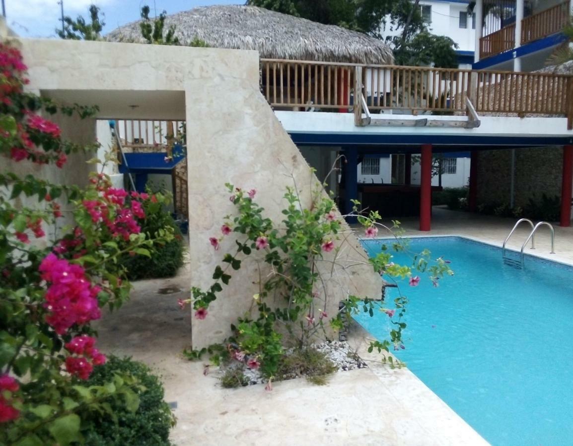 Hotel Checo Sosúa Екстериор снимка