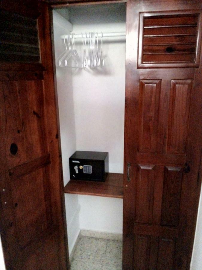 Hotel Checo Sosúa Екстериор снимка
