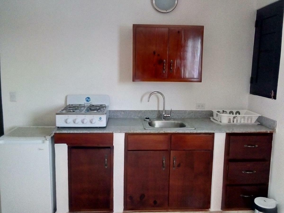 Hotel Checo Sosúa Екстериор снимка